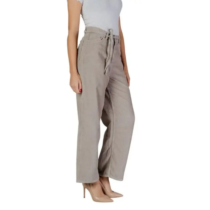 Beige linen wide-leg pants with drawstring waist from Only Women Trousers collection