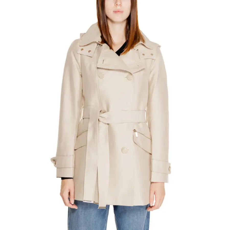 Morgan De Toi Women’s beige trench coat with belt and double-breasted front
