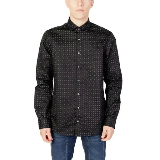 Calvin Klein Men Shirt in black with a small repeating geometric pattern