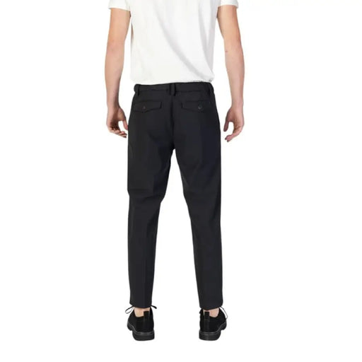 Black casual Borghese Men Trousers showcasing back pockets from the rear view