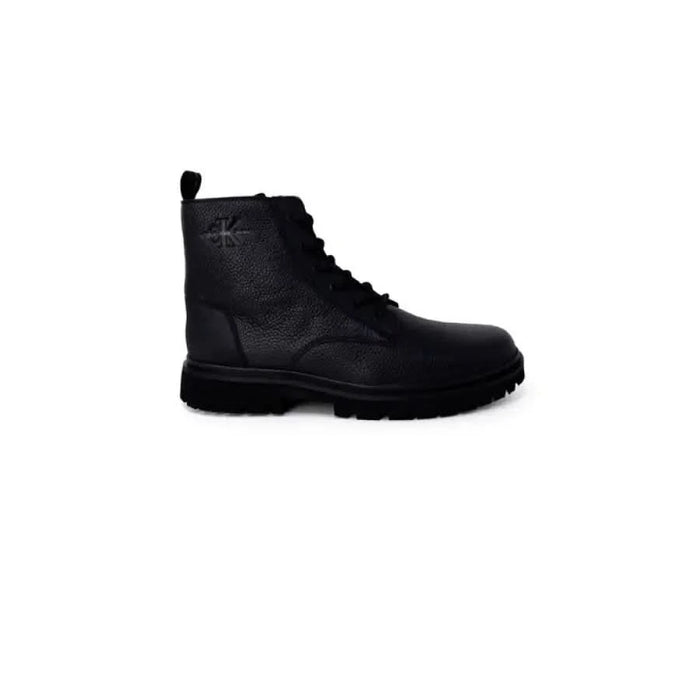 Black leather lace-up ankle boot with thick sole from Calvin Klein Jeans Men Boots