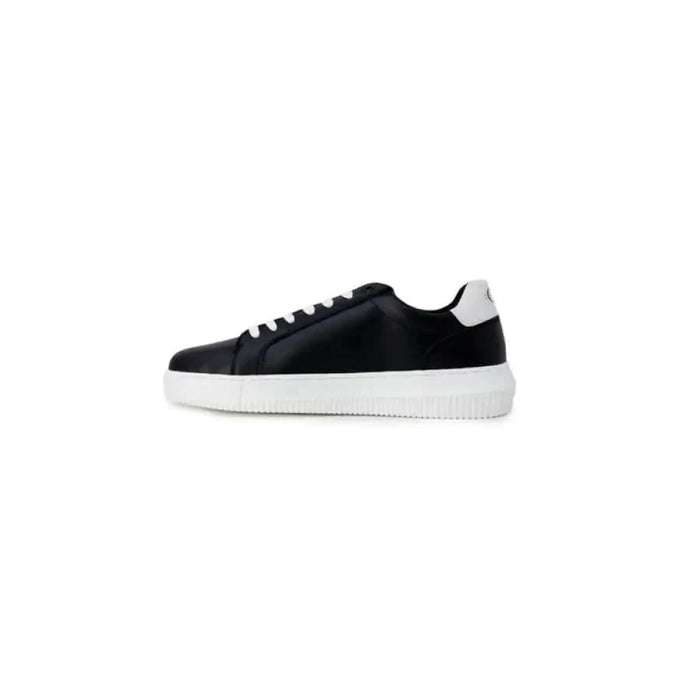 Black leather sneaker with white sole and heel accent from Calvin Klein Jeans Men Sneakers