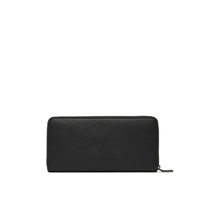 Calvin Klein Jeans Women’s black leather zip-around wallet or clutch purse