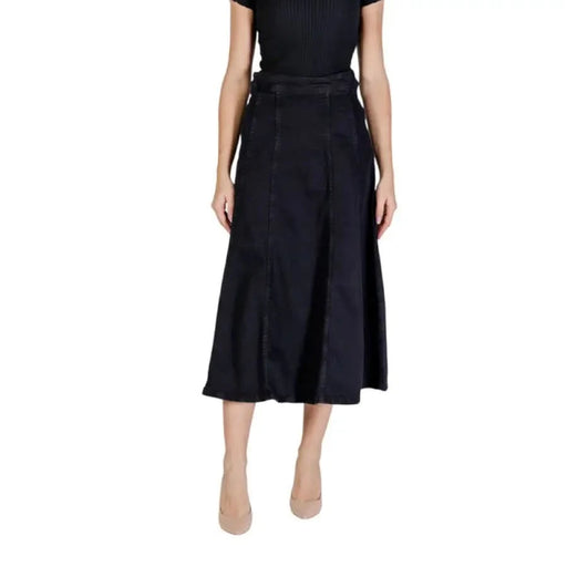 Black midi-length A-line skirt with a high waist from Ichi Women Skirt collection