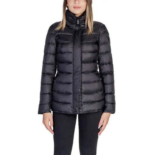 Black quilted down puffer jacket with high collar and zip closure by Peuterey