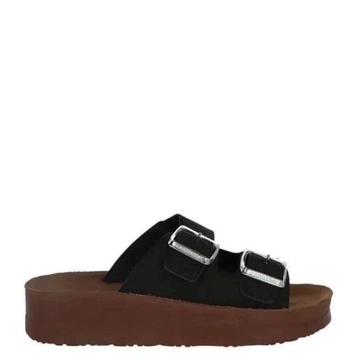 Carrera Women’s Slippers: Black sandal with buckle straps on a brown platform sole