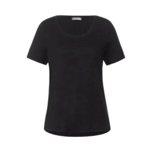 Street One black V-neck T-shirt showcasing urban city style clothing