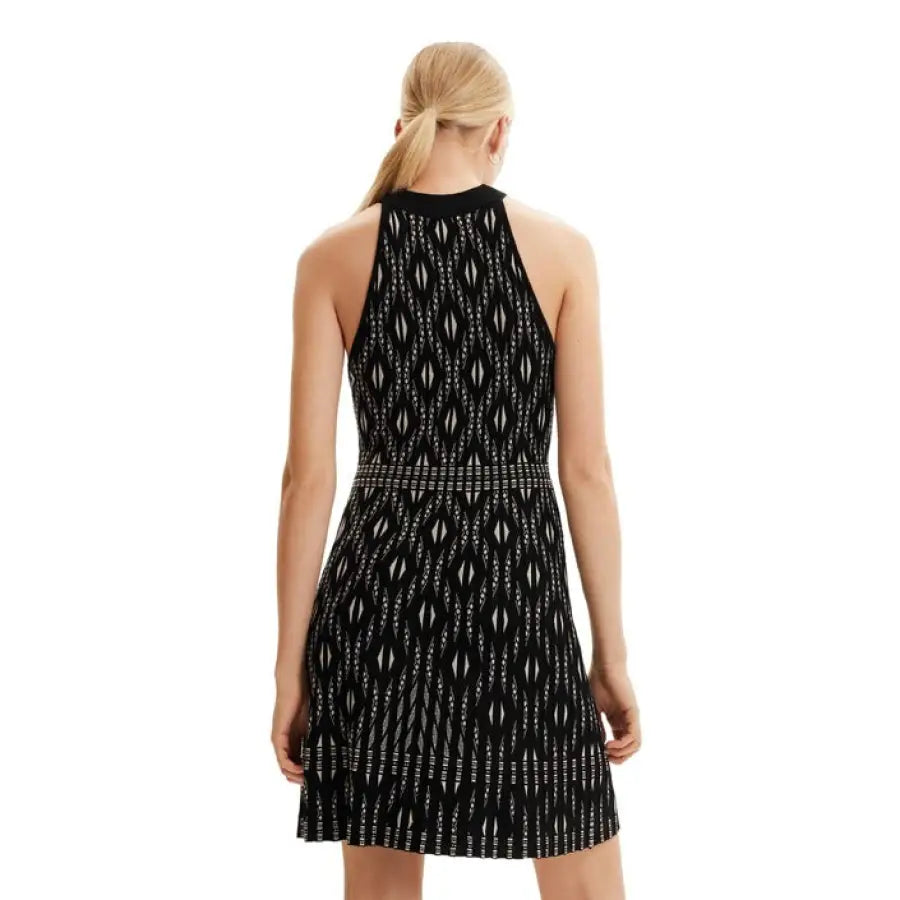 Black and white patterned sleeveless dress, high neck, A-line silhouette - Desigual Women Dress