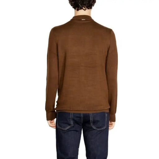 Brown long-sleeved knit sweater with crew neckline from Antony Morato Men Knitwear