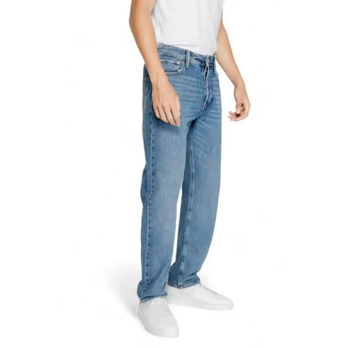 Classic straight-leg blue jeans with relaxed fit from Jack & Jones Men Jeans collection