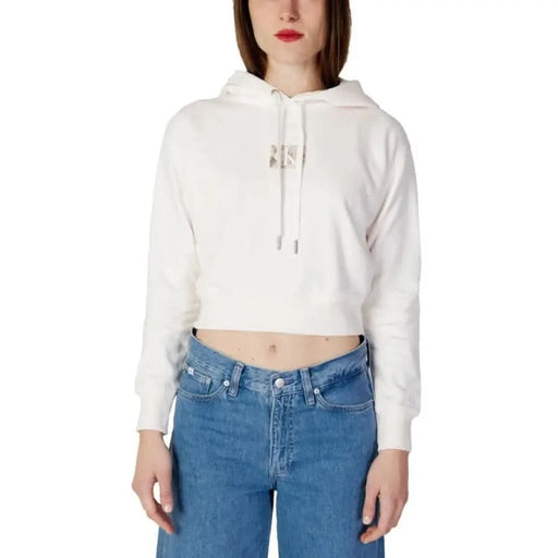 Calvin Klein cropped white hoodie and blue jeans for women – Calvin Klein Jeans