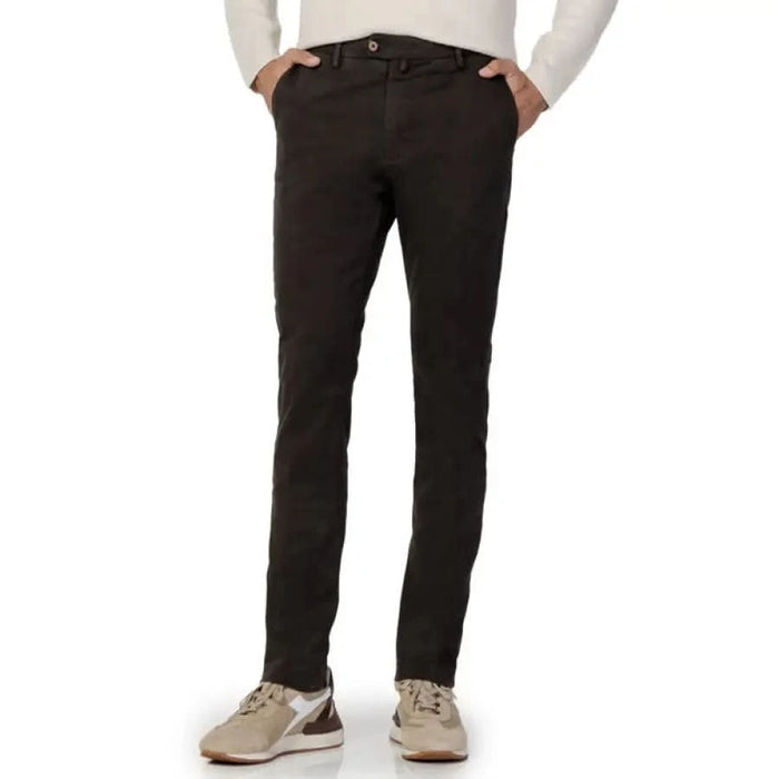 Dark brown slim-fit Borghese Men Trousers with pockets and belt loops