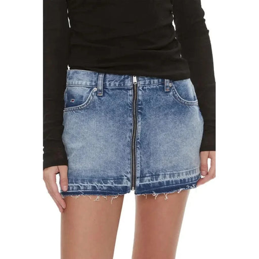 Tommy Hilfiger Denim Mini Skirt with Front Zipper and Frayed Hem for Women