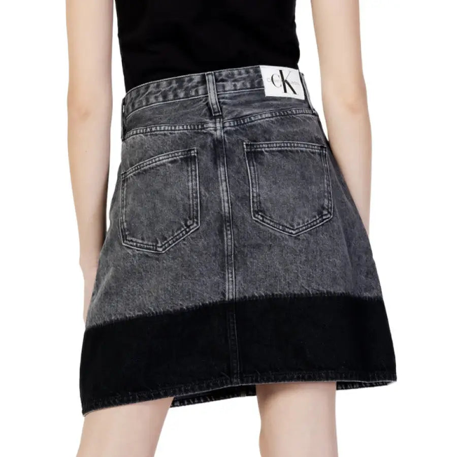 Calvin Klein Jeans Women’s Denim Skirt with Two-Tone Black and Gray Acid-Wash Design