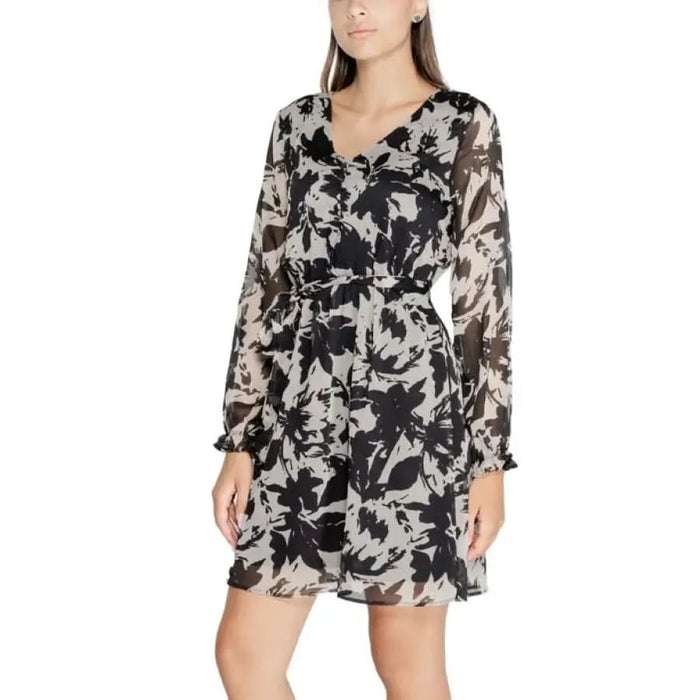 Floral print wrap dress by Jacqueline De Yong featuring long sleeves and a v-neckline