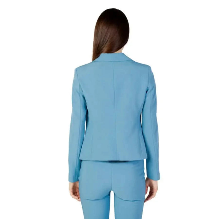 Light blue fitted business blazer from the back by Rinascimento, ideal for professional wear