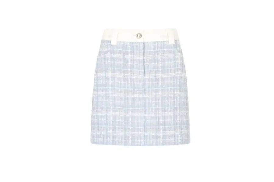 Light blue and white plaid mini skirt with white waistband for summer outfit ideas.