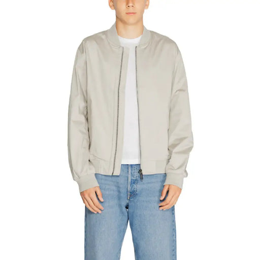 Light gray bomber jacket over a white t-shirt from Calvin Klein Men Jacket