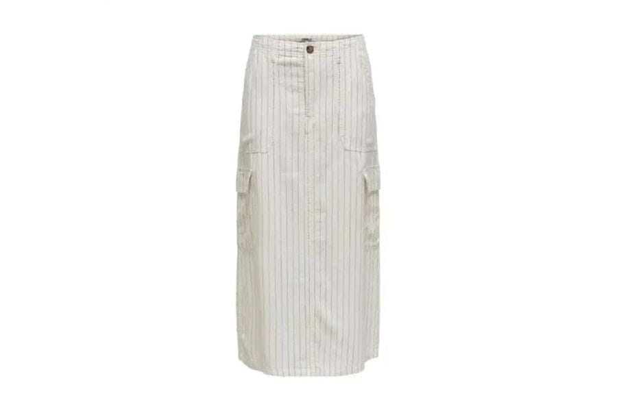 Long beige pinstriped cargo skirt with side pockets for retro style outfit ideas.