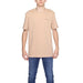 Urban style: Man wearing beige ’Columbia Men T-Shirt’