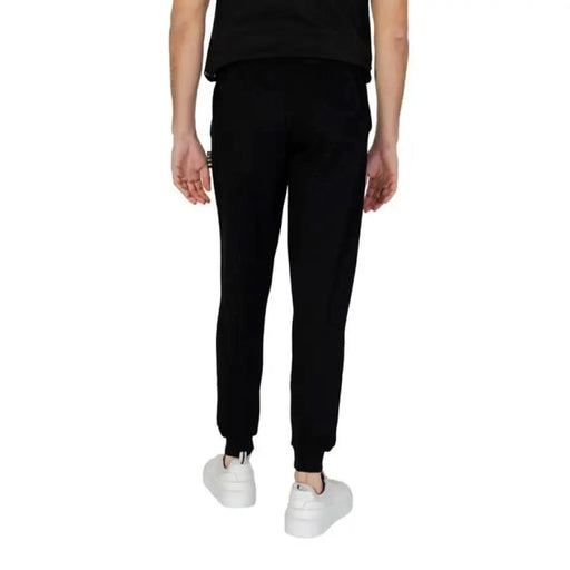 Icon Icon Men wearing black Icon Men Trousers and T-shirt