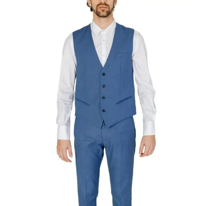 Antony Morato man in blue suit and white shirt from Antony Morato Men Gilet collection.