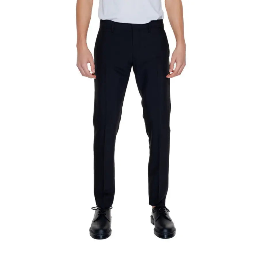 Antony Morato urban style: Man in white shirt, black Antony Morato Men Trousers
