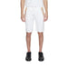 Man wearing Alviero Martini Prima Classe white shorts and white T-shirt