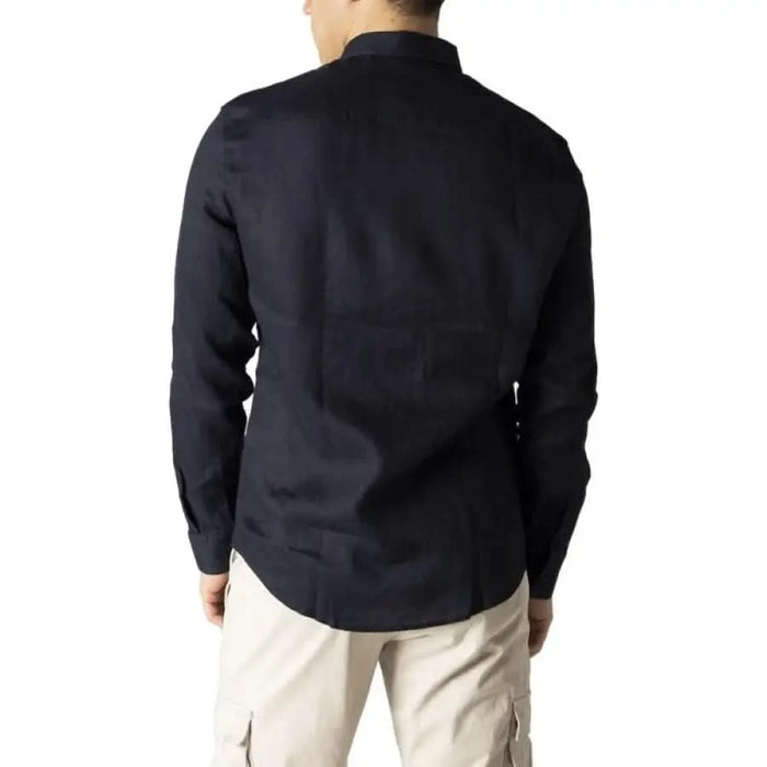 Navy blue Armani Exchange long-sleeved button-up men’s shirt, back view