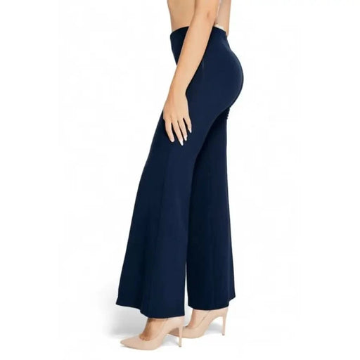 Navy blue wide-leg palazzo pants with beige heels from Rinascimento Women Trousers