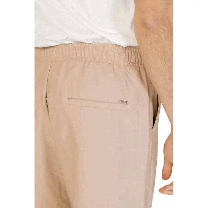 Gianni Lupo men’s shorts by The North Face showcased in Gianni Lupo Men Trousers product