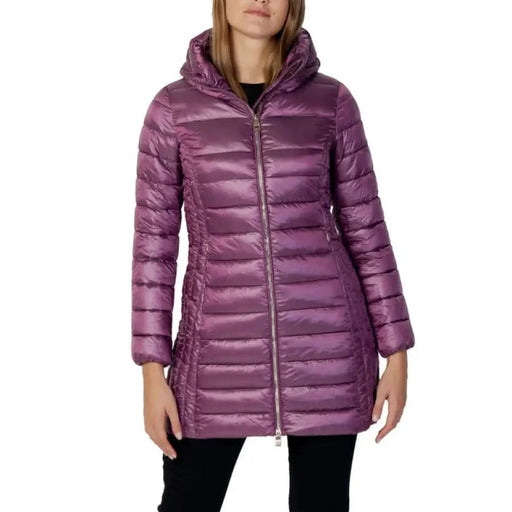 Gaudì Jeans women jacket showcasing The North Face women’s down Sierra Parka