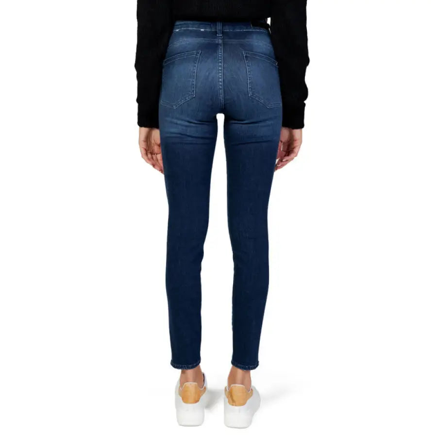 Gas - Gas Women Jeans: Pair of blue skinny jeans worn by a person