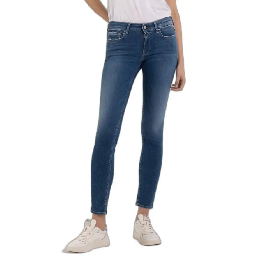 Replay Women Jeans: Blue skinny jeans paired with stylish white sneakers