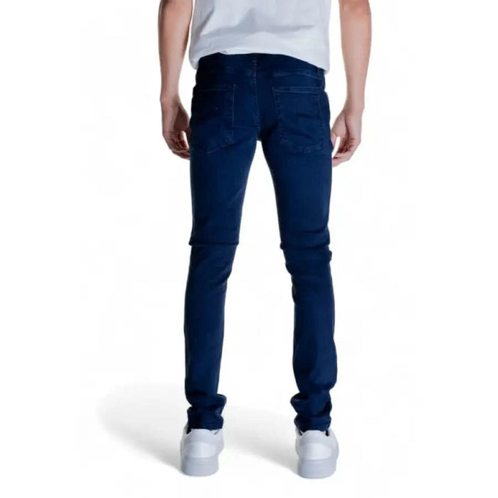 Dark blue skinny jeans worn by a model, Antony Morato Men Jeans collection