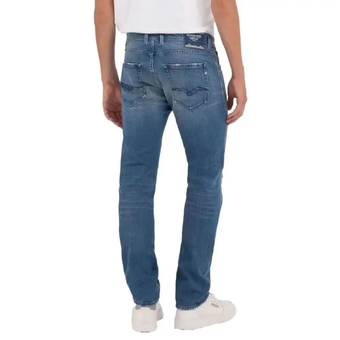 Urban style showcased with Replay Men Jeans in blue