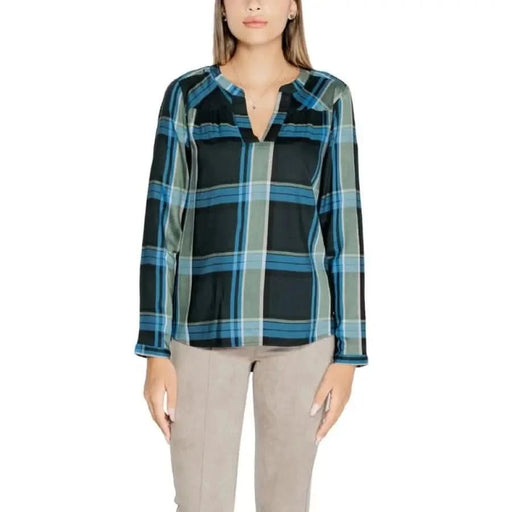 Plaid long-sleeved blouse in blue, black, and gray by Street One for women