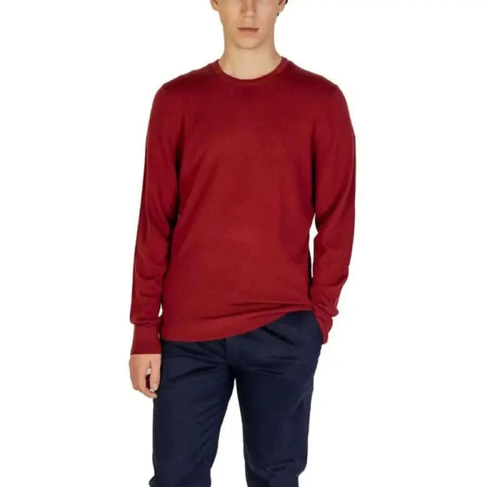 Red crewneck sweater with long sleeves from Calvin Klein Men Knitwear collection