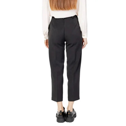 Hanny Deep - Women Trousers - Clothing