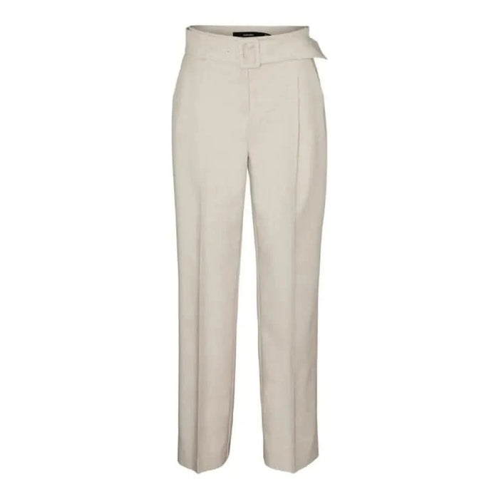 Vero Moda women trousers in urban style clothing for chic urban city fashion