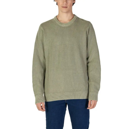 Sage green knit crewneck sweater from Gas for men, perfect for casual style