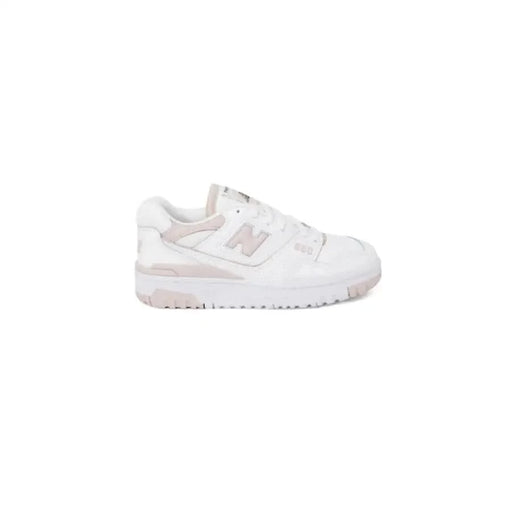 White New Balance Women Sneaker with pale pink accents - Stylish and comfortable footwear