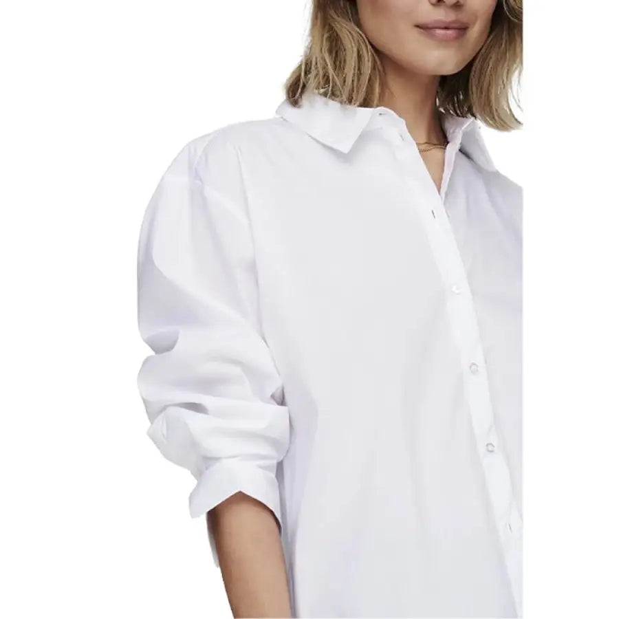 Jacqueline De Yong Women’s White Button-Up Shirt with Collar and Long Sleeves