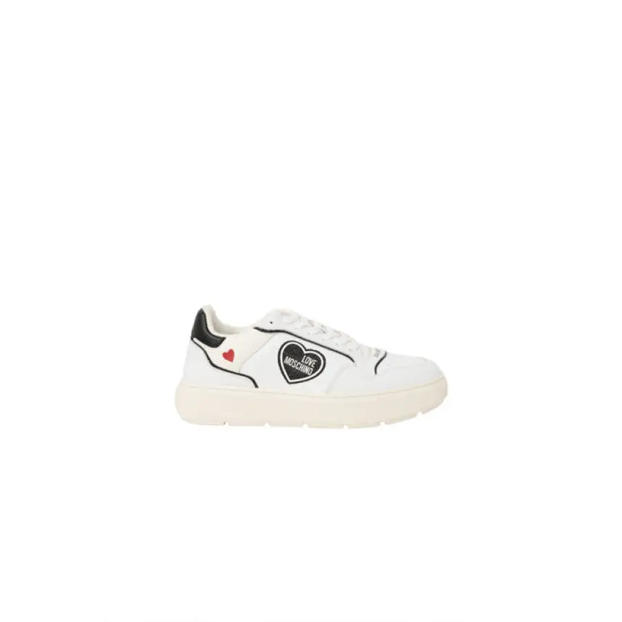 Love Moschino Women’s white sneaker with heart-shaped logo and red accent