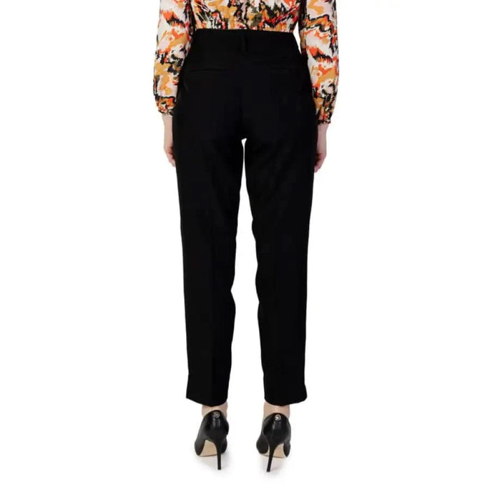 Only - Women Trousers - Clothing