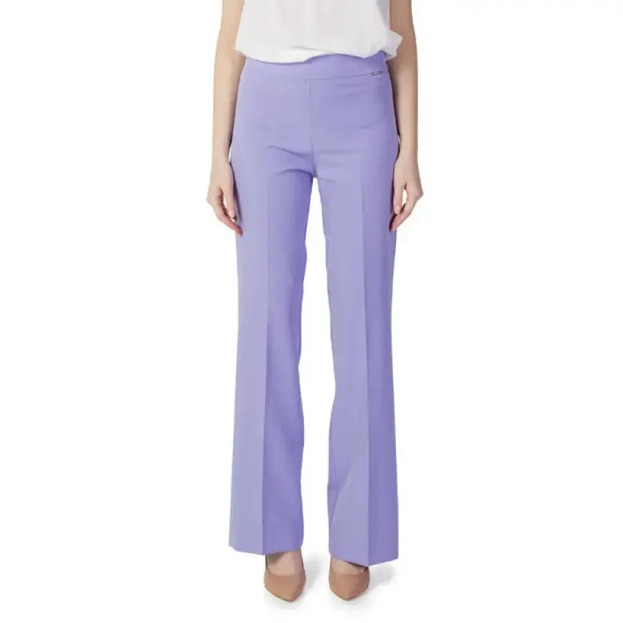 
                      
                        Hanny Deep - Women Trousers - liliac / 40 - Clothing
                      
                    